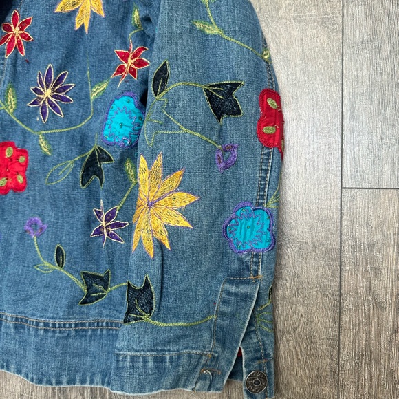 Vintage Chico's Blue Denim Jacket with Colorful Floral Embroidery - Picture 4 of 8